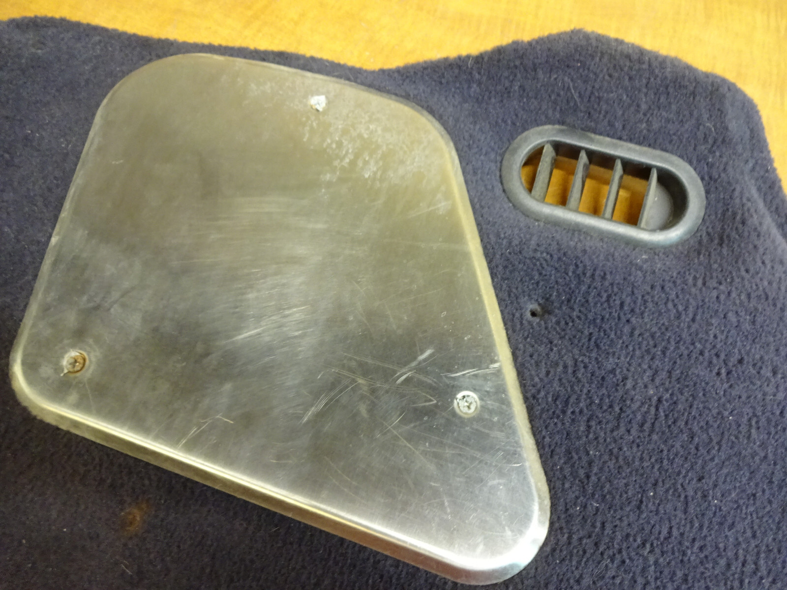 Maserati 4200 Spider - LH Tunnel Side Cover LHD - P/N 67510500