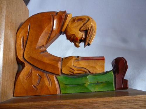 Midcentury Paar Buchstützen lesende Männer Holz geschnitzt farbig staffiert - Picture 6 of 8