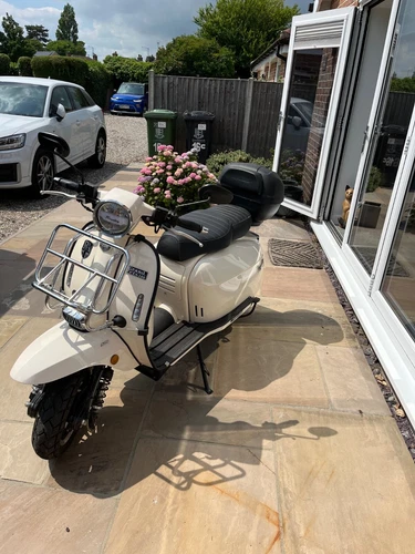 royal alloy scooter gp 200