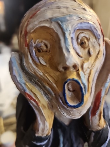 Design Toscano The Silent Scream Statue ( Extra Large ) By Edvard Munch- 15.5” H - Picture 4 of 23