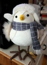 NWT Wondershop 2021 Gale Featherly Friends Fabric Bird W/Trapper Hat & Scarf