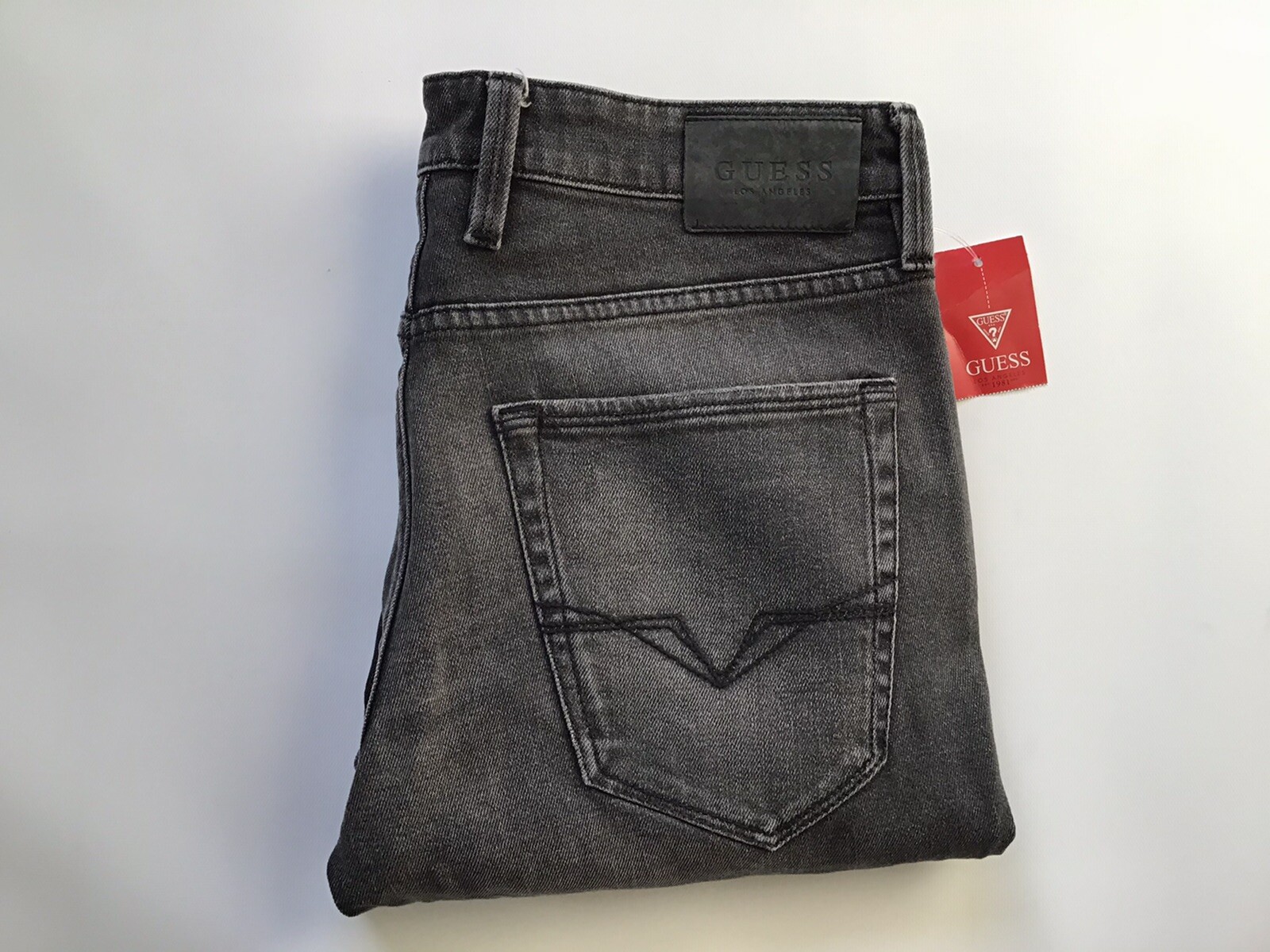 guess men's slim tapered jeans