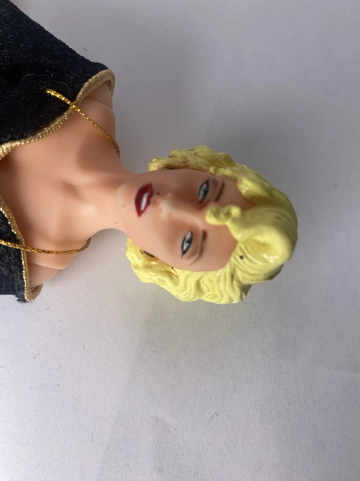 Figura de colección Applause Madonna Breathless Mahoney Dick Tracy Doll 10" 1990 - Etiquetas Foto 3 de 4