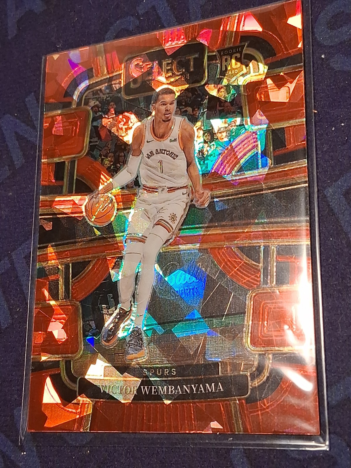 2023-24 Panini Select #87 Victor Wembanyama Red Cracked Ice Prizms