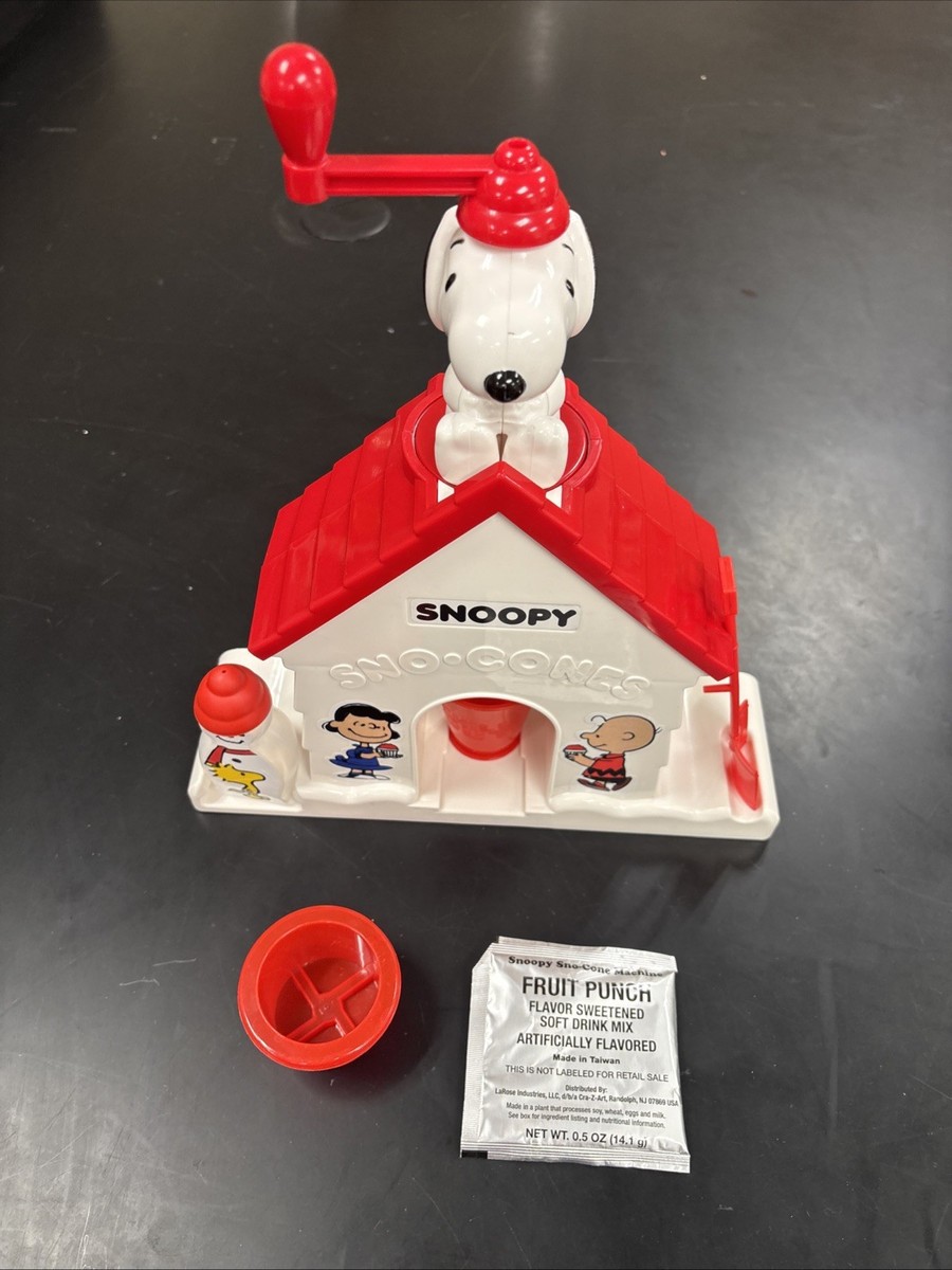 The Original Snoopy Sno-Cone Machine Peanuts Shaved Ice Maker w