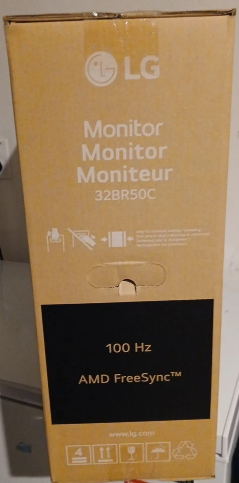 LG 32” Curved Screen IPS Full HD HDMI VGA Monitor 1080p 32BR50C-B AMD FreeSync - Image 3 of 4