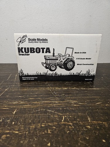 Kubota L2850 Tractor Orange Die Cast Metal 1/16 Scale Models USA Vintage - Picture 5 of 7