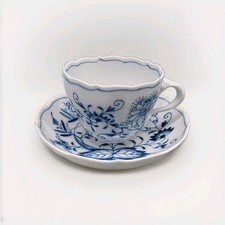 Meissen Zwiebelmuster Kaffeetasse und Untertasse