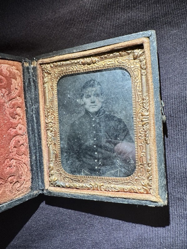 1/9 Plate Tintype Civil War soldier 