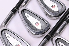 Wilson Staff Ci6 ferri da stiro / 3-PW / aste flessibili regolari Proforce V2 74 g