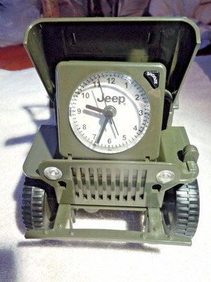 JEEP ALARM CLOCK IN ORIGINAL BOX-DAIMLER CHRYLER CORP. 2004- TESTED