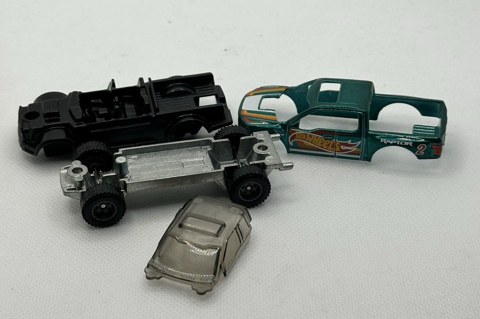 Hot Wheels 2021 Collector Edition '17 Ford F-150 Raptor Mail In Un Spun Rubber