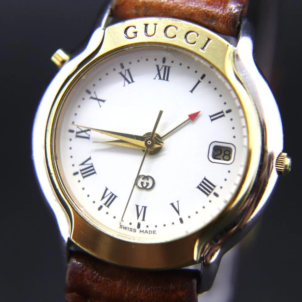 Reloj Gucci 8200M Hombre 32mm Cuarzo Redondo Blanco Vintage Fecha Hecho en Suiza Foto 2 de 4