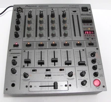 Pioneer DJM-600 Professional DJ Mixer 4-Channel