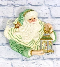 Fitz And Floyd Gregorian Canape Plate Santa Holding A Lantern 10" Christmas