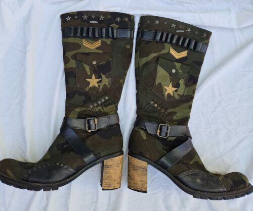 El Dante's Camouflage Knee High Boots - Y2K Vintage!! Stacked heel, inside zip