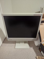 eizo flexscan L557 17 inch Hardly Used