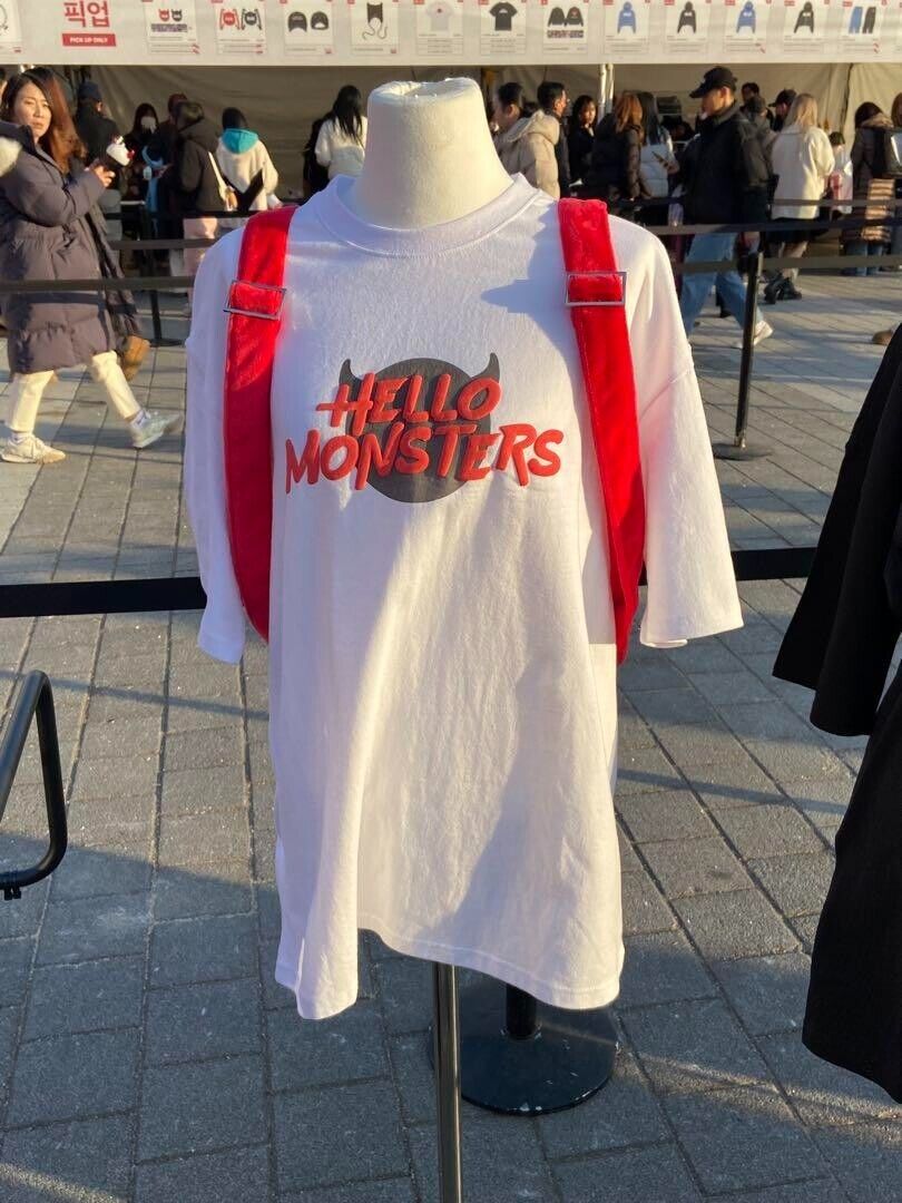 BABYMONSTER T Shirts White Size M 1st WORLD TOUR HELLO BABYMONSTER T Shirts White Size M 1st WORLD TOUR HELLO