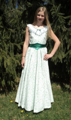 Girls' sz 14 Gone-w/-the-wind Scarlet's B-B-Q dress with satin sash