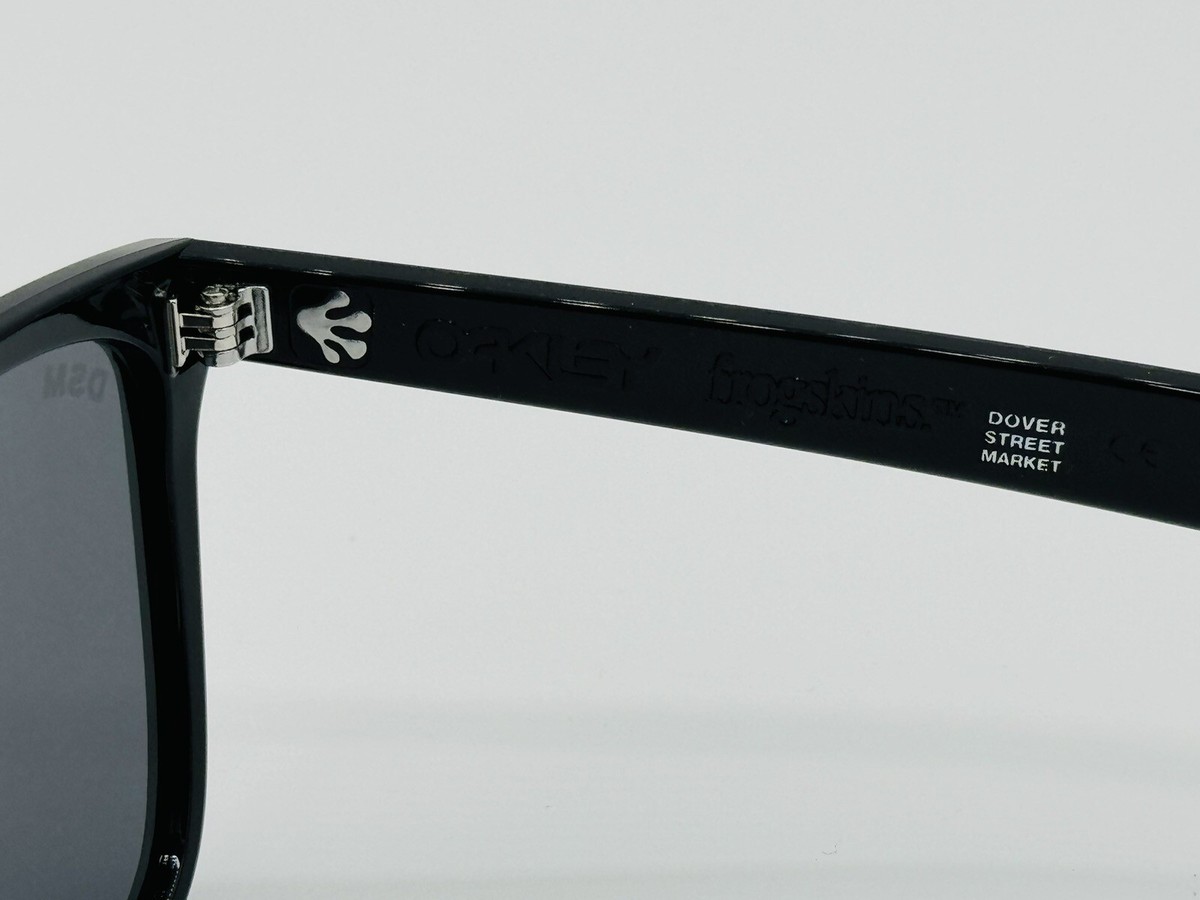 NEW OAKLEY DOVER STREET MARKET FROGSKINS SUNGLASSES 35th LIMITED