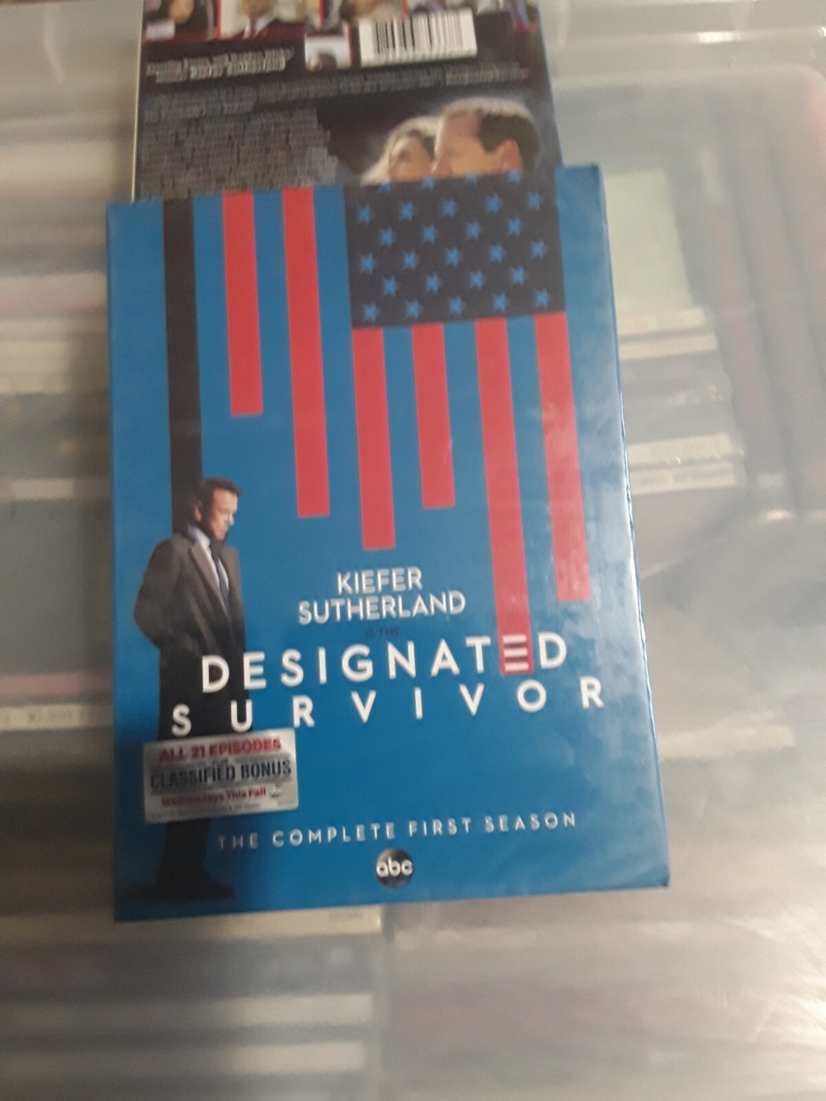 DESIGNATED SURVIVOR: COMPLETE SEASON 1 (Region 1 DVD,US Import.)