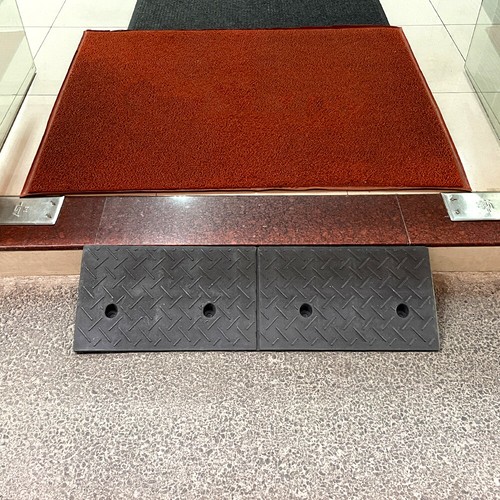 1/2X Heavy Duty Rubber Kerb Door Ramps Wheelchair Mobility Scooter Access Ramp - Picture 16 of 142