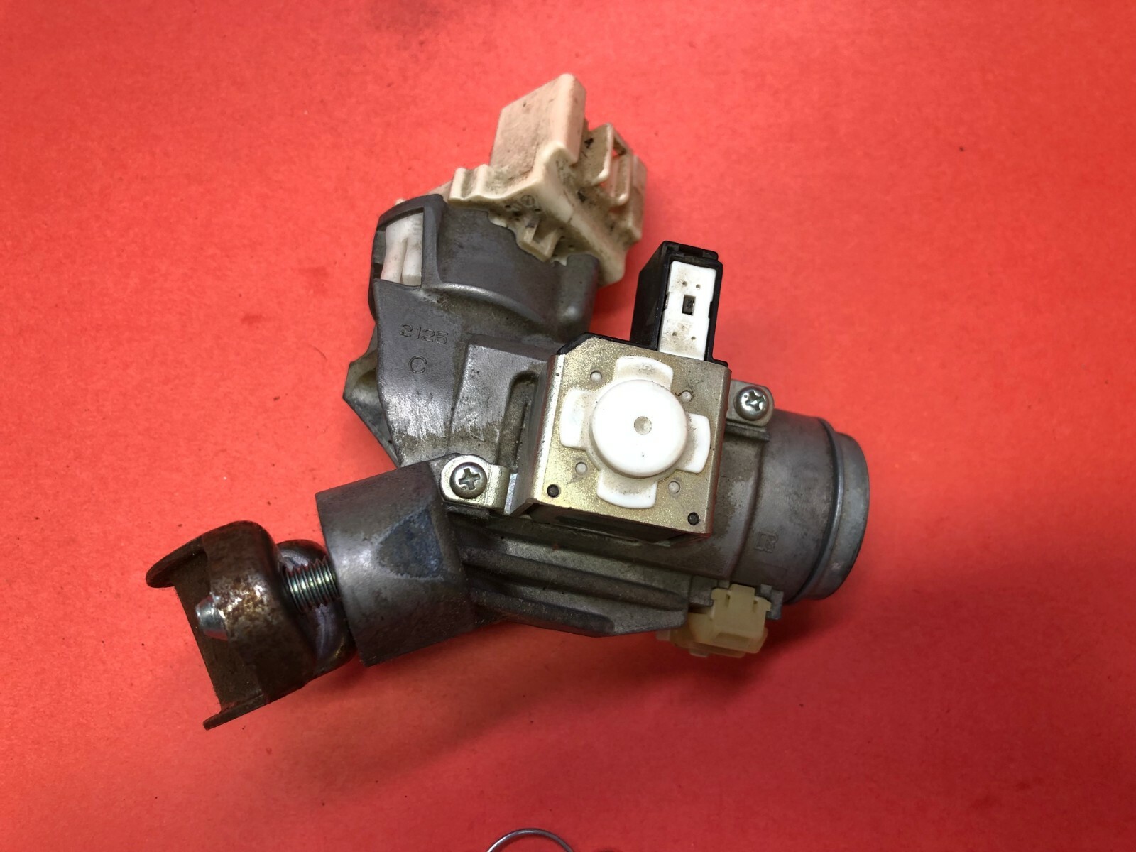 20062011 TOYOTA YARIS IGNITION LOCK CYLINDER SWITCH ASSEMBLY 2 KEYS