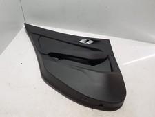 BMW 1 F40 2023 Links Verkleidung T�r hinten 9893857 AUA196801