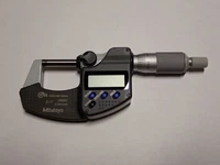 open-box Mitutoyo Digital Micrometer 293-340-30 1"/25.4mm IP65 Ratchet Stop