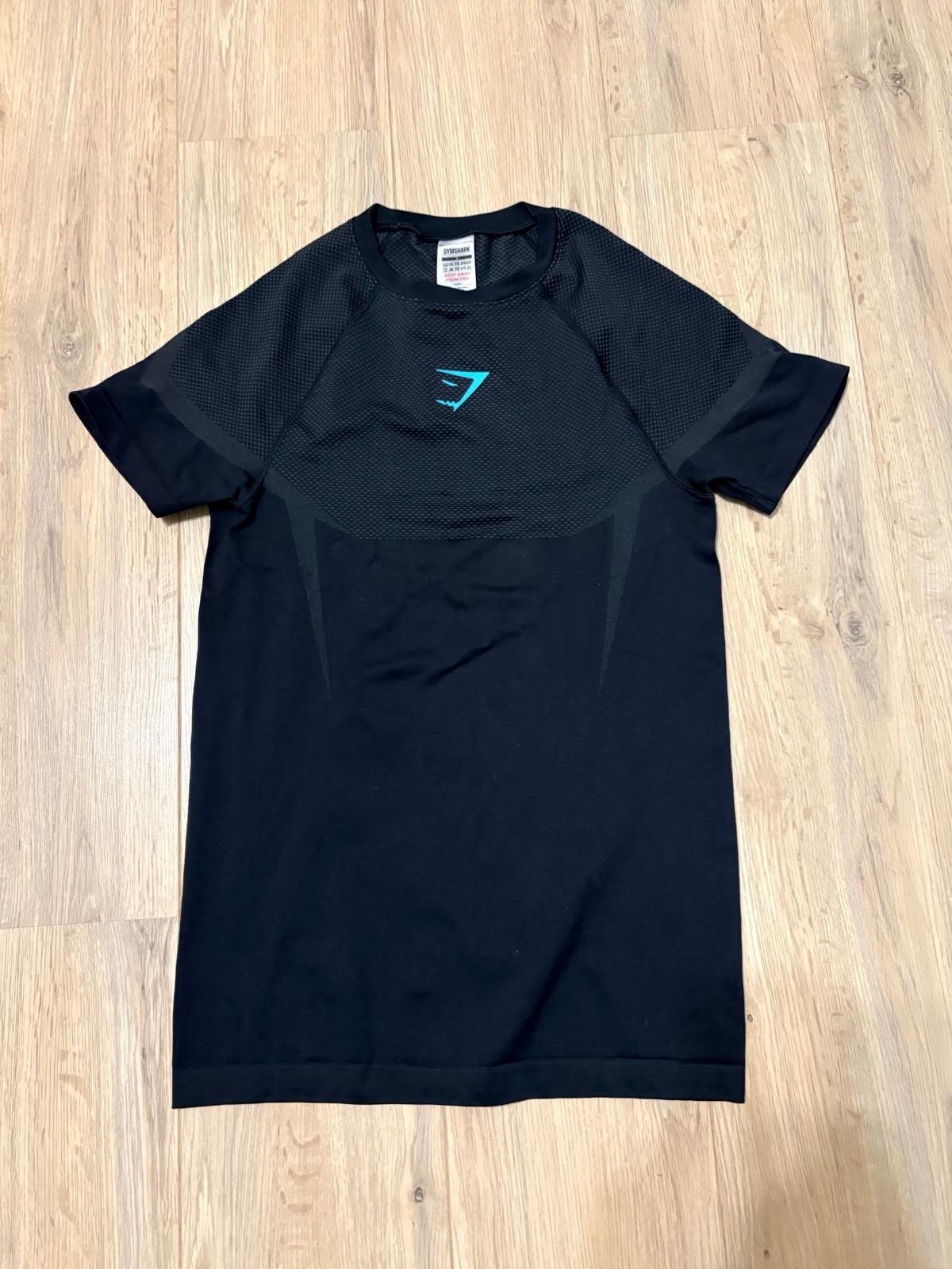 Gymshark Onyx v 5.0 Seamless T-Shirt Black/Blue Size Small Good Condition Rare