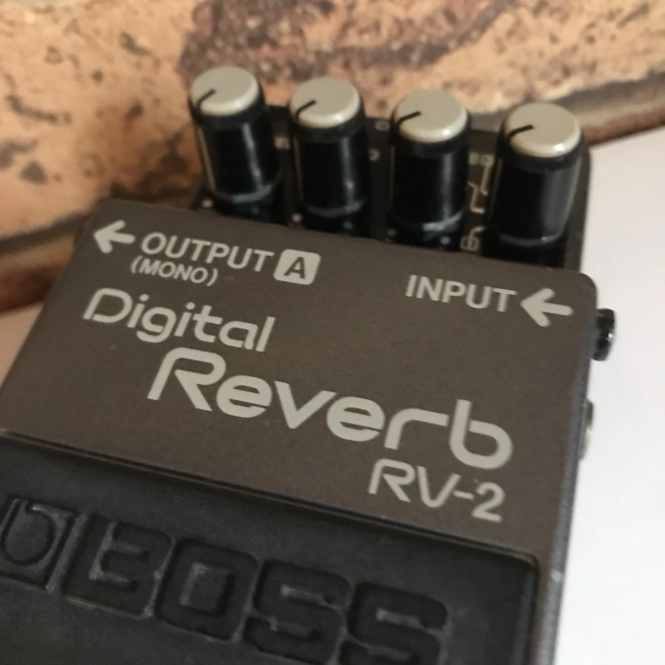 BOSS RV-2 Reverb Vintage 1987 Excelente Foto 4 de 4