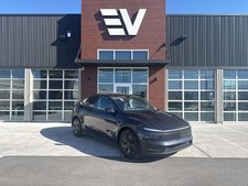 2026 TESLA MODEL Y Long Range