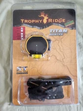 Trophy Ridge Bow Sight/Right Hand        (.039 Ultra) Titan Hunter