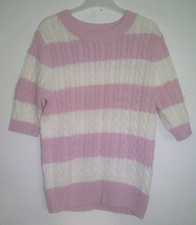 Flieder/weiß gestreifter Pullover mit 3/4-Ar...