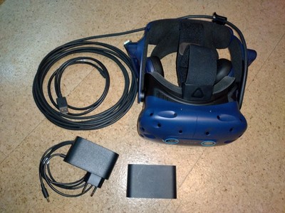 HTC Vive Pro Eye VR Headset mit eyetracking, guter Zustand