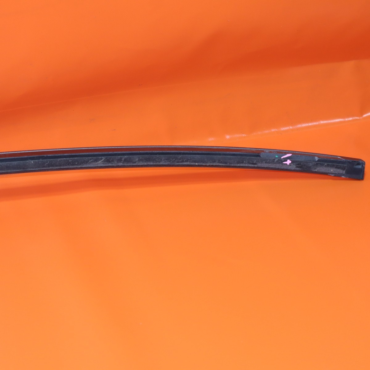 MASERATI GHIBLI ROOF DRIP TRIM MOLDING LEFT 2014 2015 20216 2017 670010747 OEM