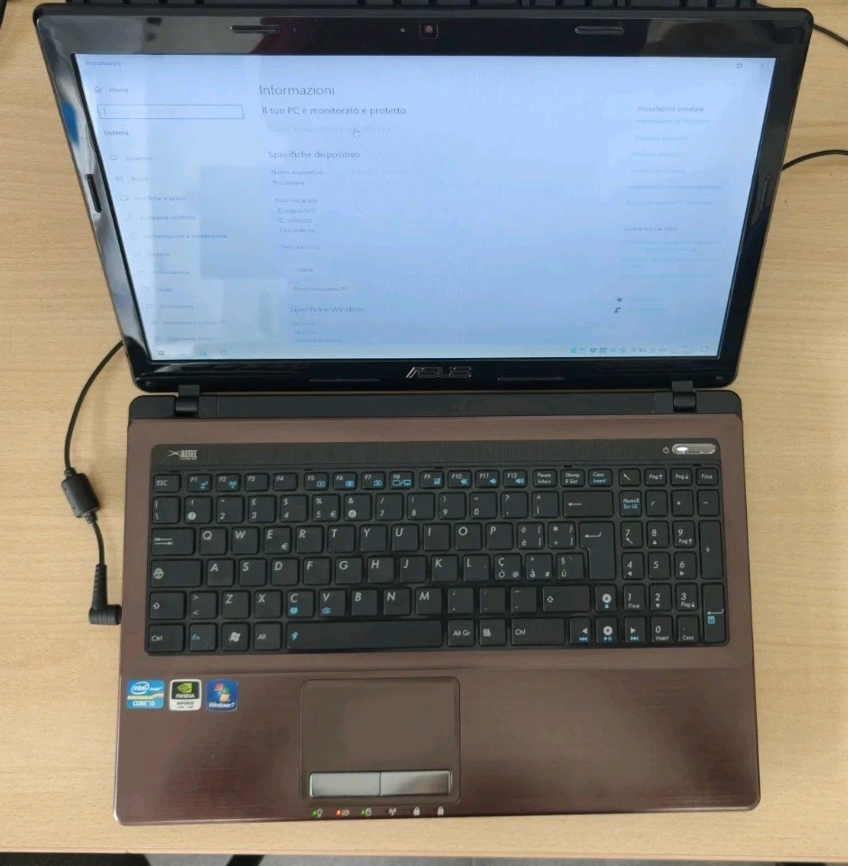 ASUS K53S Core i5-2450M SSD240GB DDR3-1333 8GB Asus k53s a