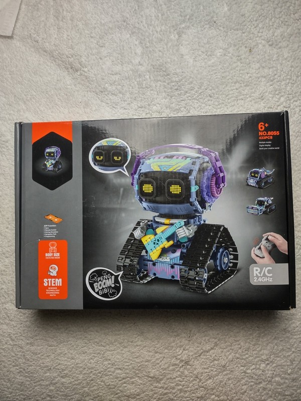 Interactive Robot Builder with remote Control - Perfect STEM Birthday Gift!