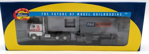 Contenedor Athearn 92131 escala HO P&O Nedlloyd 20' con remolque tractor | Condition: New