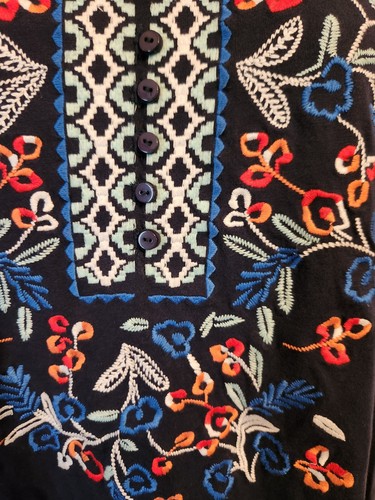 Avenue Navy Blue Embroidered Floral Smocked Trim Peasant Top Hippie Boho 18 20 - Picture 2 of 6
