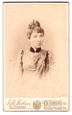 Fotografie Jean Baptiste Feilner, Oldenburg i /Gr., Rosenstrasse 29, Portrait j 