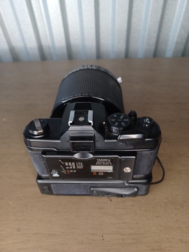 Yashica Dental-Eye 35mm Film SLR Camera 55mm 1:4 With Locking Case - Working ! - Picture 8 of 21