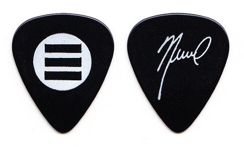 Vintage Extreme Nuno Bettencourt Signature Black Guitar Pick - 1992 Tour