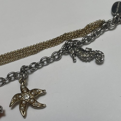 Ann Taylor Rhinestone Charm Bracelet Gold Tone With Fish Seahorse And Starfish - Picture 4 of 8