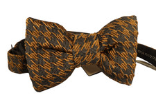 NWT TOM FORD Brown  Black Houndstooth Pre-Tied Silk Bow Tie ITALY 4.5 "x 3"