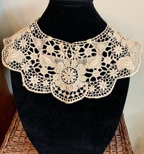 Antique Belgium Duchess Bobbin Lace Collar Handmade Beige