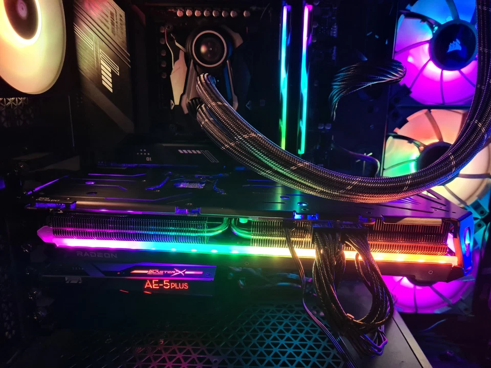 PowerColor Red Devil AMD Radeon RX 7800 XT 16GB GDDR6 Scheda Grafica - Immagine 2 di 4