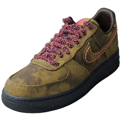 Nike Men AIR FORCE 1 BOUCLE QS Fashion Trainers in Moos - 44 EU - Bild 1 von 4