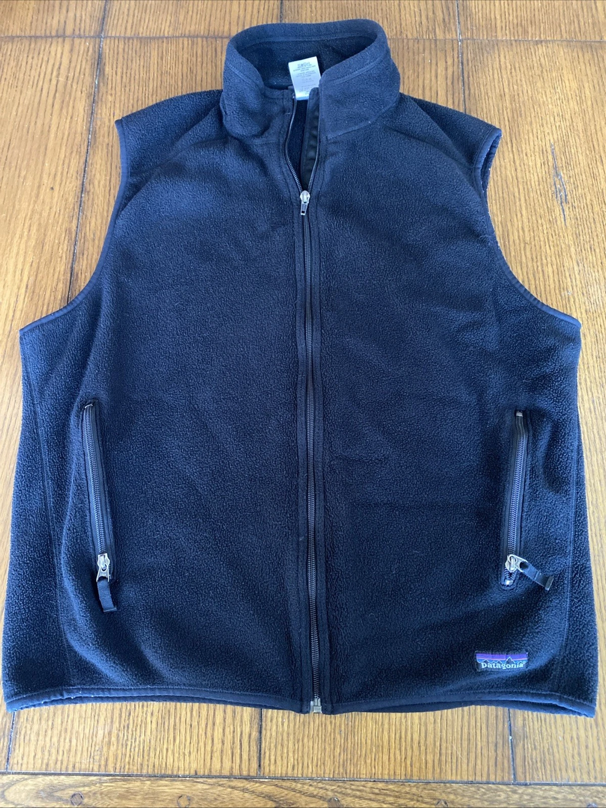 Patagonia Synchilla Fleece Vest Mens L Black Full Zip Jacket Pockets Outdoor