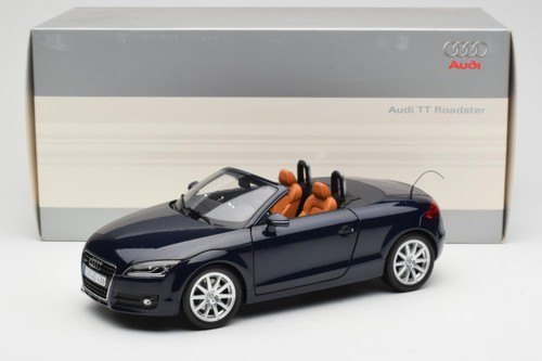 5010500525 Audi TT 8J Roadster Tiefseeblau Minichamps 1/18 - Picture 8 of 8